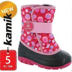 NWOT Kamik size 5 pink polka dot snow boots